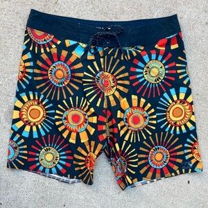 Men's Billabong Board Shorts Multicolor Floral 32 Stretch Pocket Surf Beach Sun